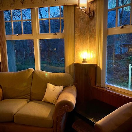 Glen Clova Hotel & Luxury Lodges Millton of Clova Exterior foto